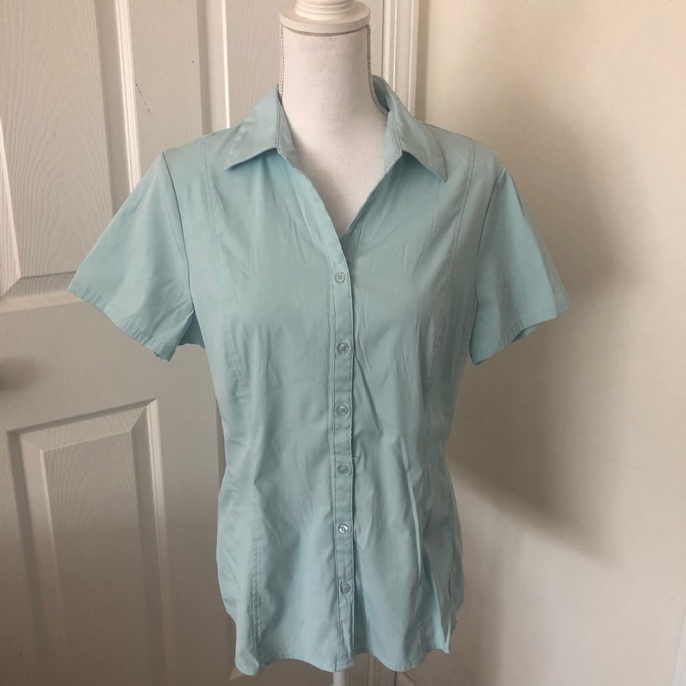 📚 2/$12 Croft & Barrow Top